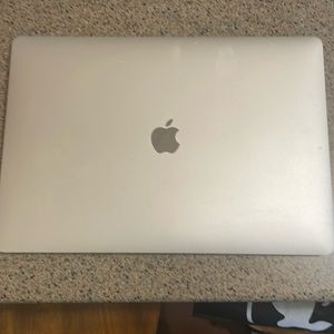 Mac Book Pro